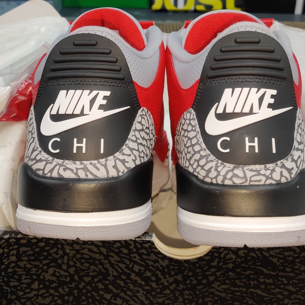 Air Jordan 3 CHI EXCLUSIVE